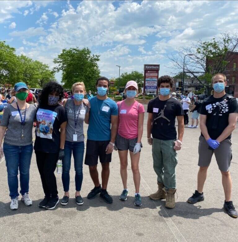 YouthLink staff and volunteers